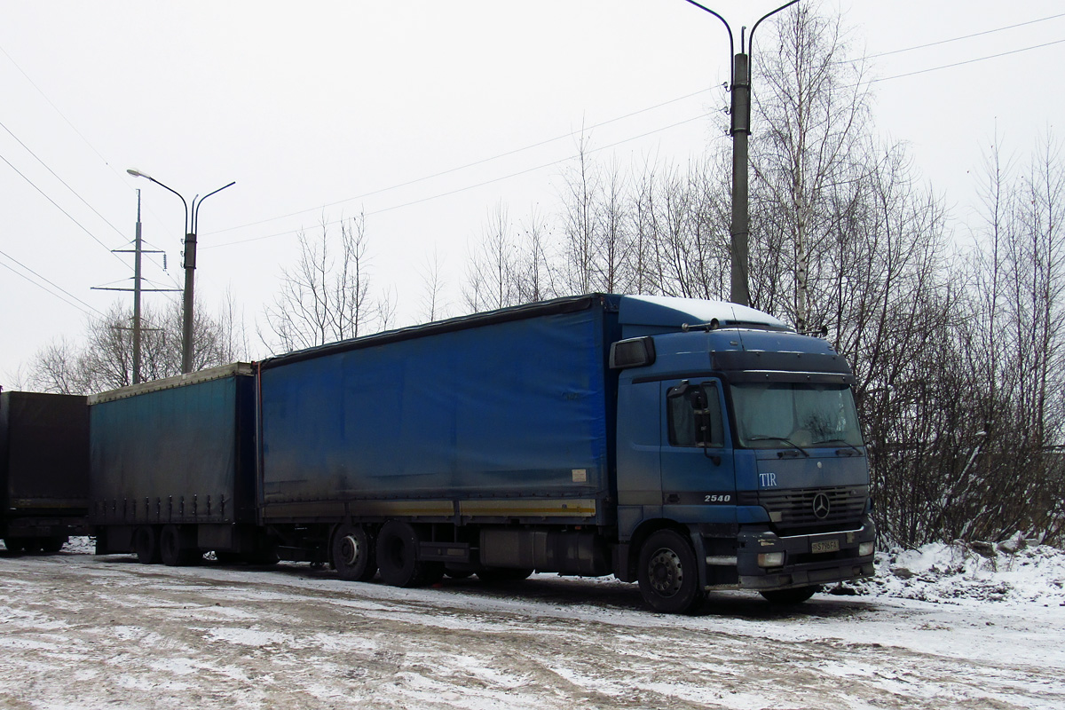 Узбекистан, № 95 S 796 FA — Mercedes-Benz Actros ('2003) 1831