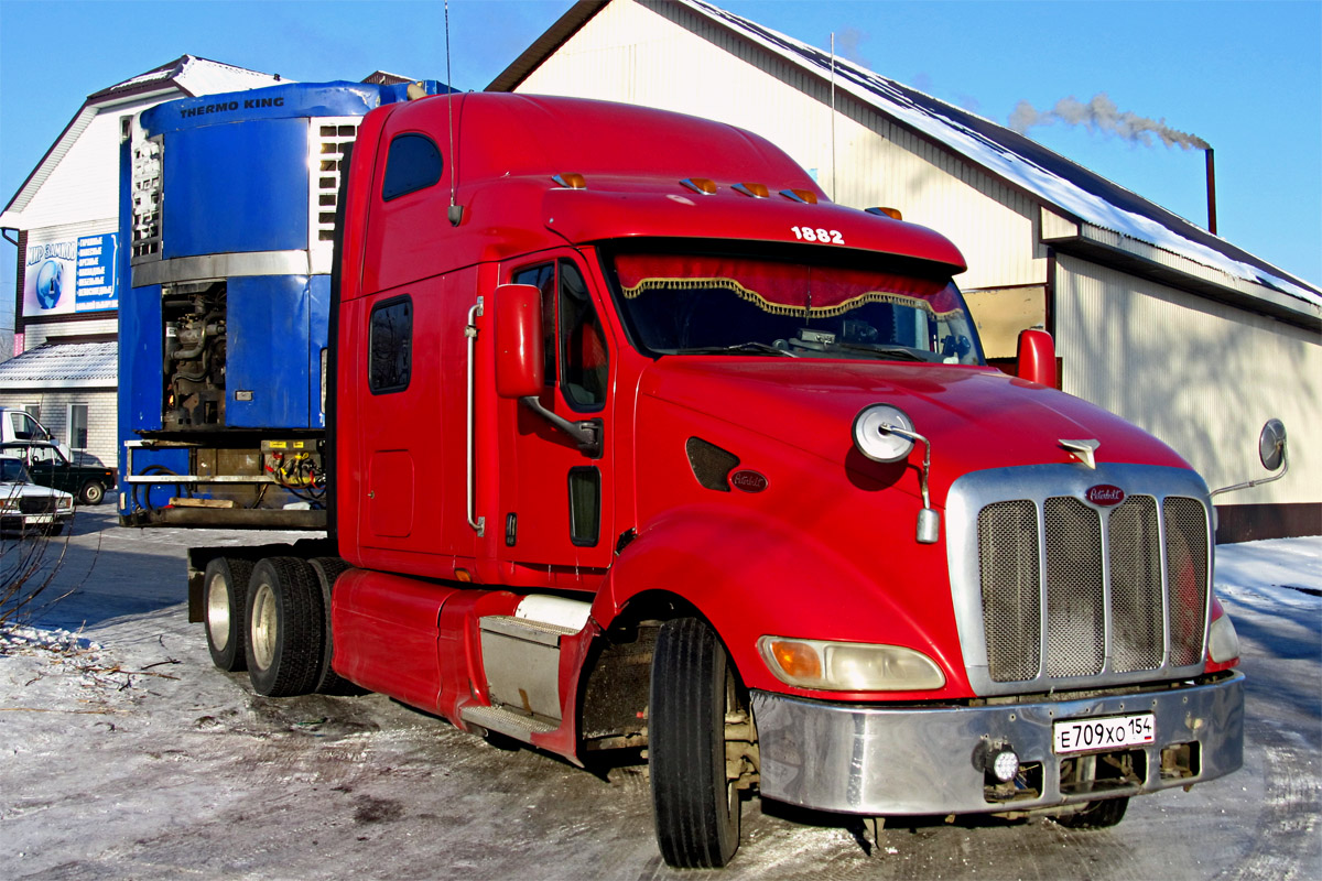 Новосибирская область, № Е 709 ХО 154 — Peterbilt 387