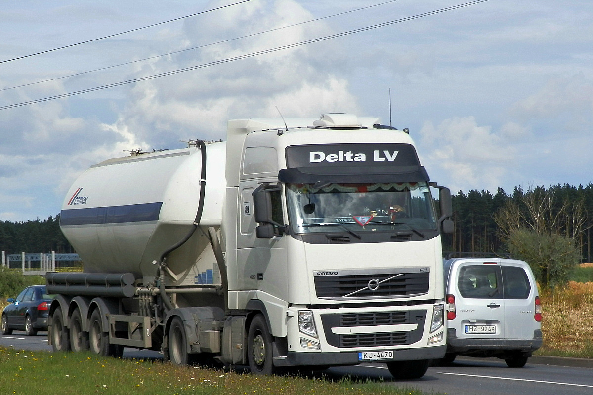 Латвия, № KJ-4470 — Volvo ('2008) FH.420