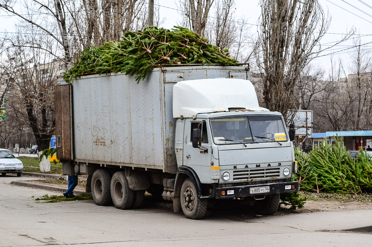 Волгоградская область, № Х 885 УО 34 — КамАЗ-53212