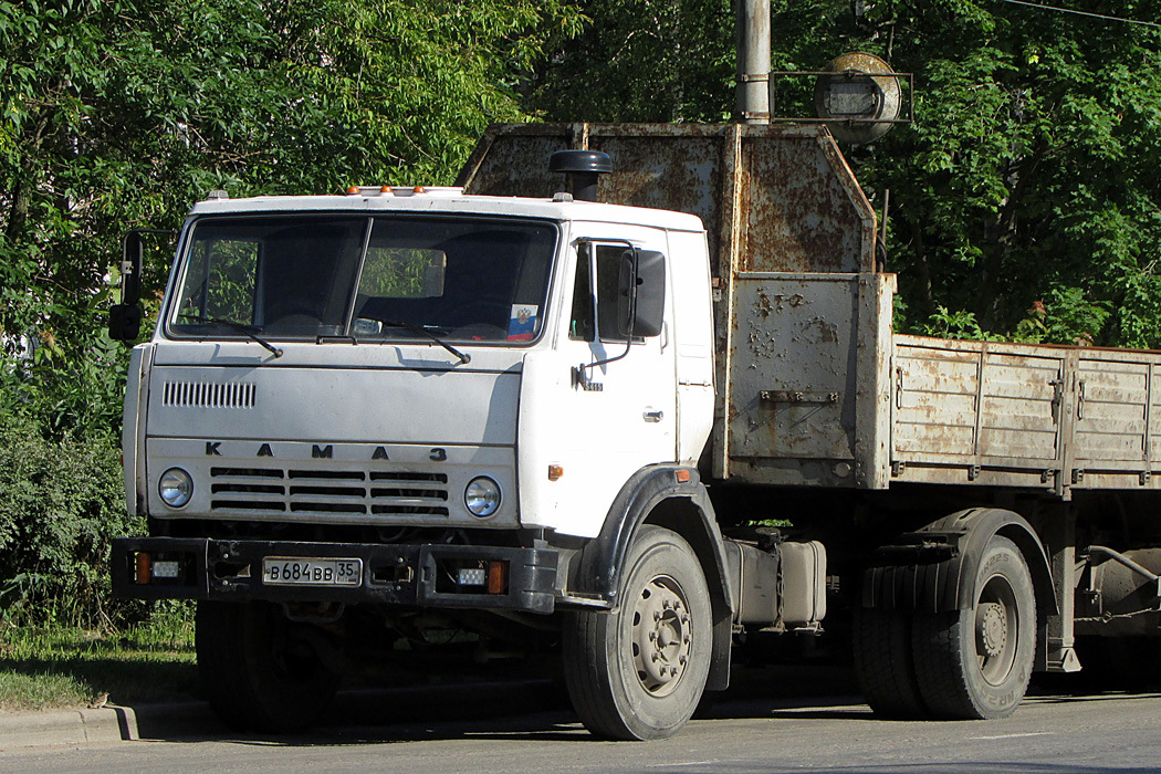 Вологодская область, № В 684 ВВ 35 — КамАЗ-5315