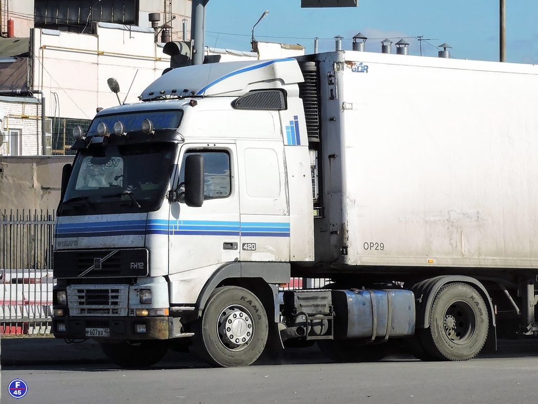 Курганская область, № Р 607 ВХ 45 — Volvo ('1993) FH12.420