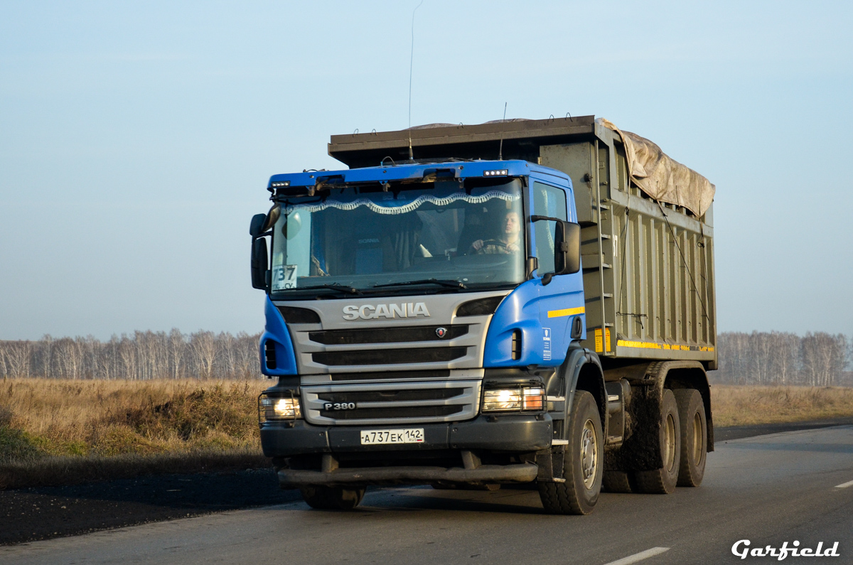 Кемеровская область, № А 737 ЕК 142 — Scania ('2011) P380