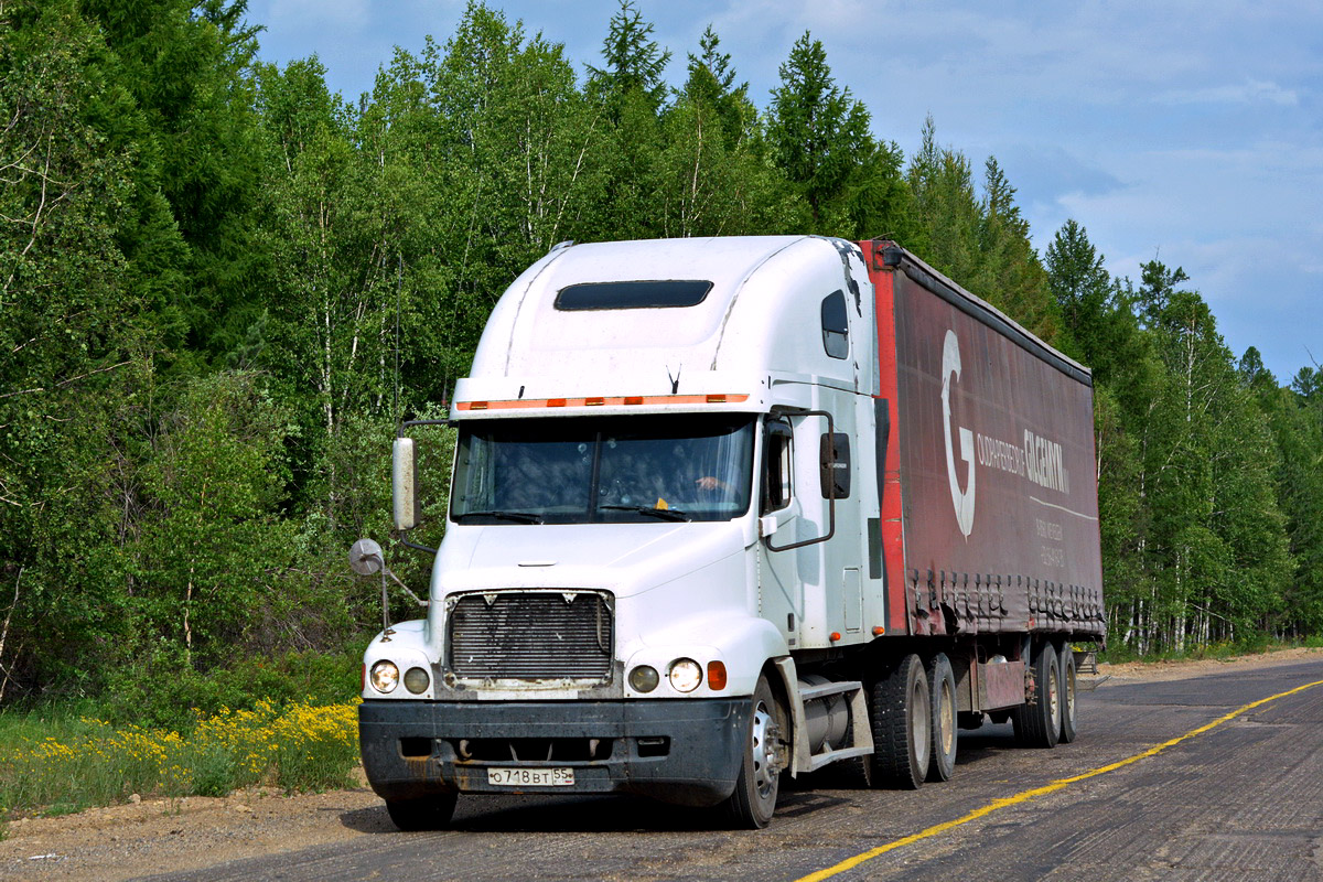 Омская область, № О 718 ВТ 55 — Freightliner Century Class