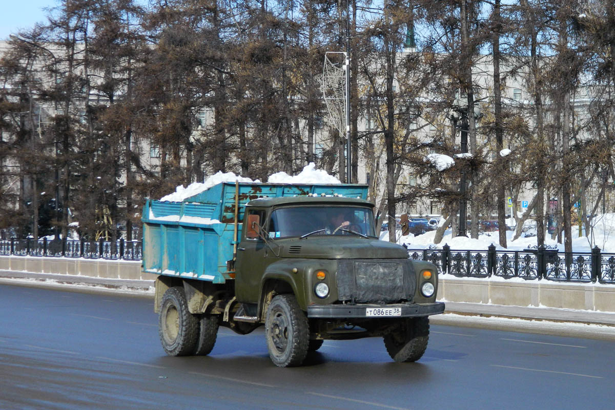 Иркутская область, № Т 086 ЕЕ 38 — ЗИЛ-495810