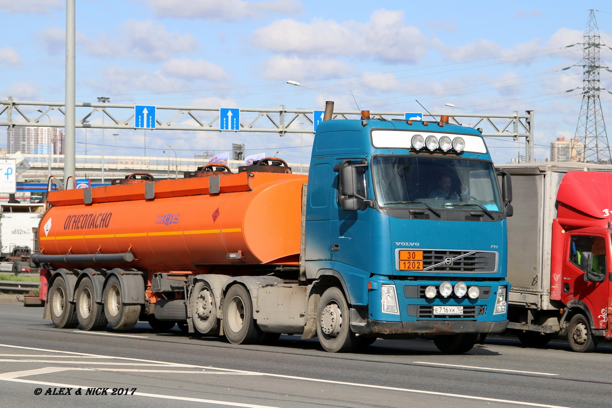 Карелия, № Е 716 ХК 10 — Volvo ('2002) FH12.400