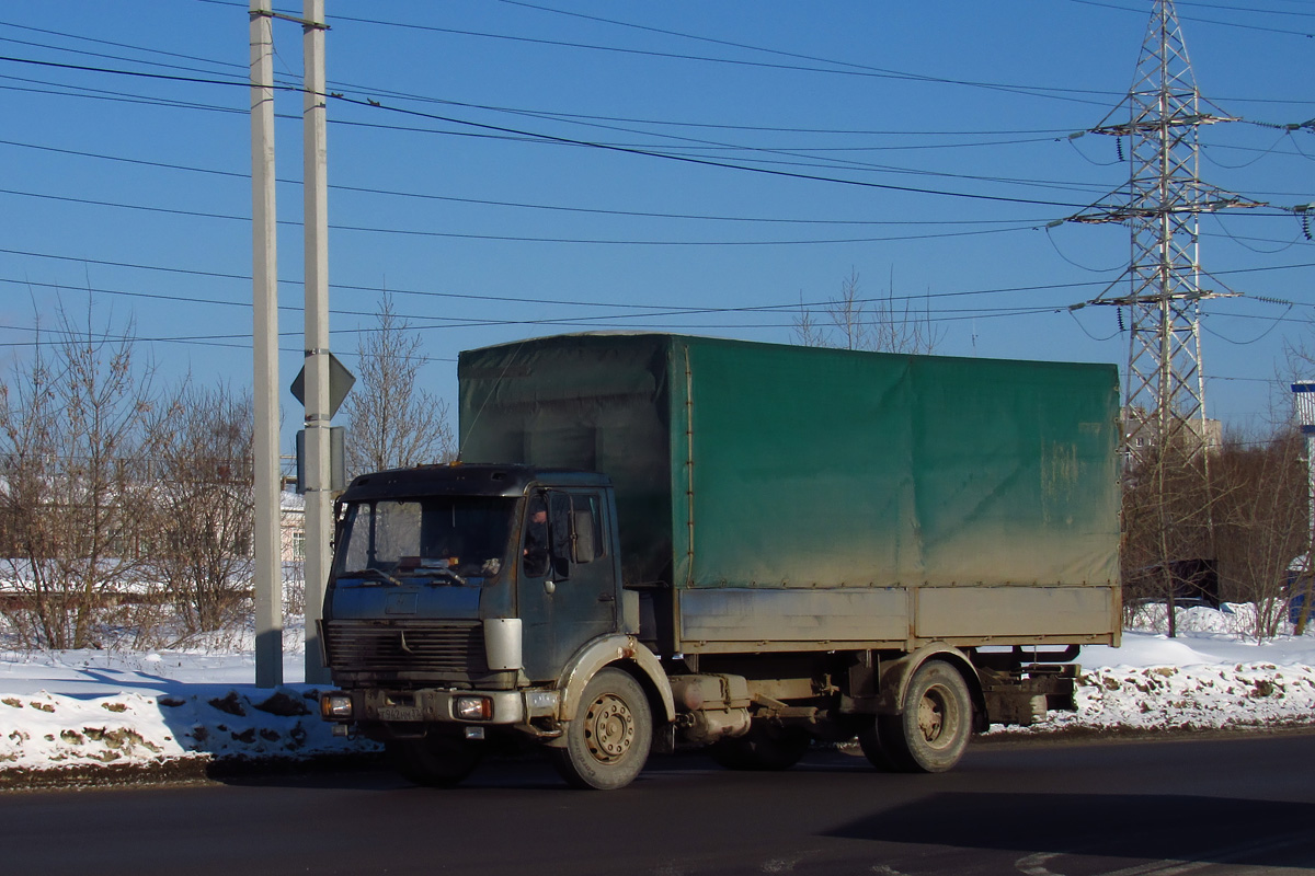 Ивановская область, № Т 942 НМ 37 — Mercedes-Benz SK (общ. мод.)