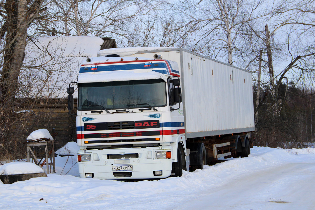 Пензенская область, № Н 327 ХР 11 — DAF 95 FT