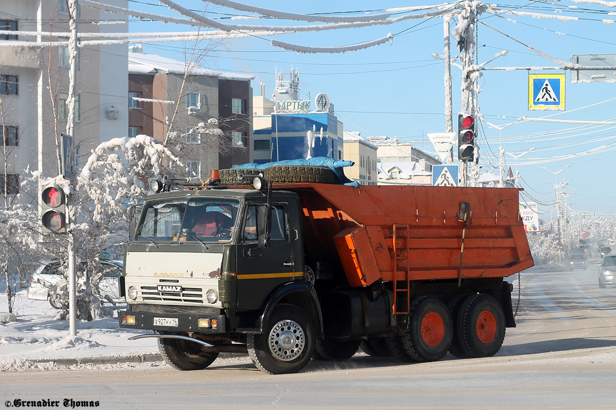 Саха (Якутия), № Е 927 КУ 14 — КамАЗ-55111 [551110]