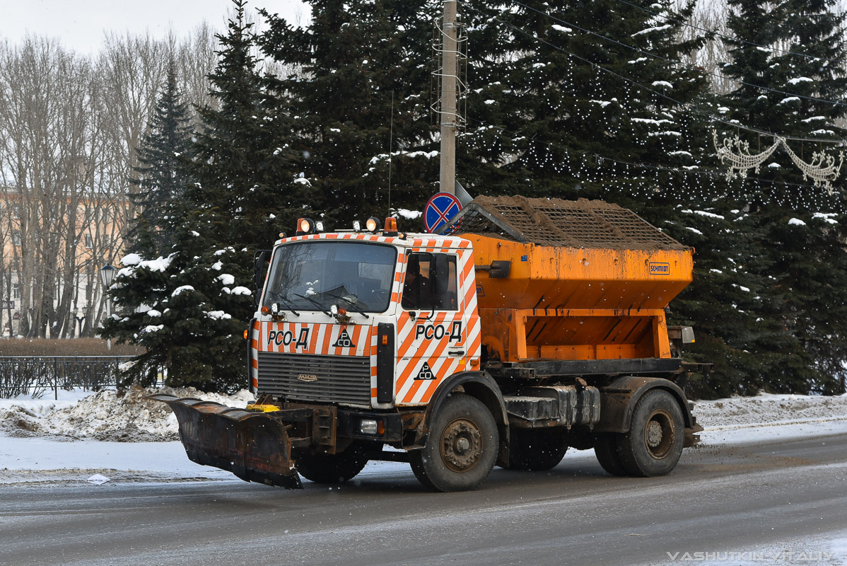 Архангельская область, № Е 226 ЕТ 35 — МАЗ-555102