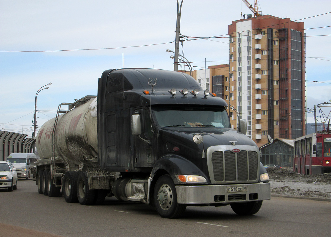 Иркутская область, № Е 518 ХК 38 — Peterbilt 387