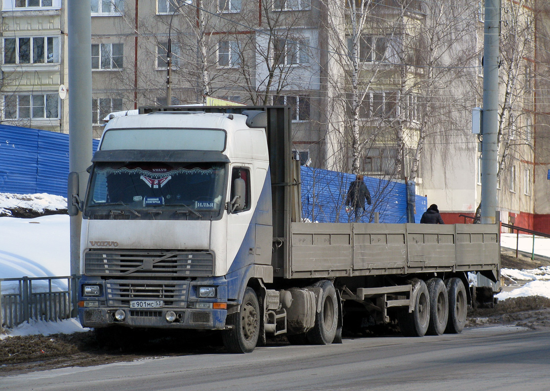 Новгородская область, № Е 901 МС 53 — Volvo ('1993) FH-Series