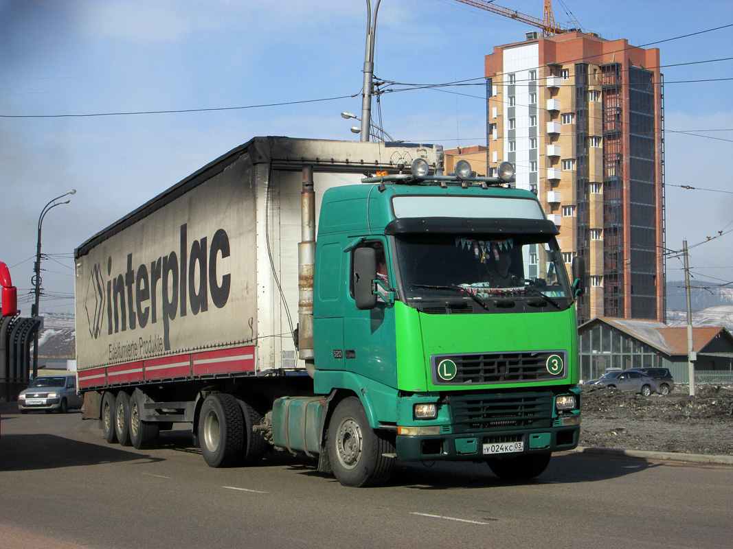 Бурятия, № У 024 КС 03 — Volvo ('1993) FH16.520