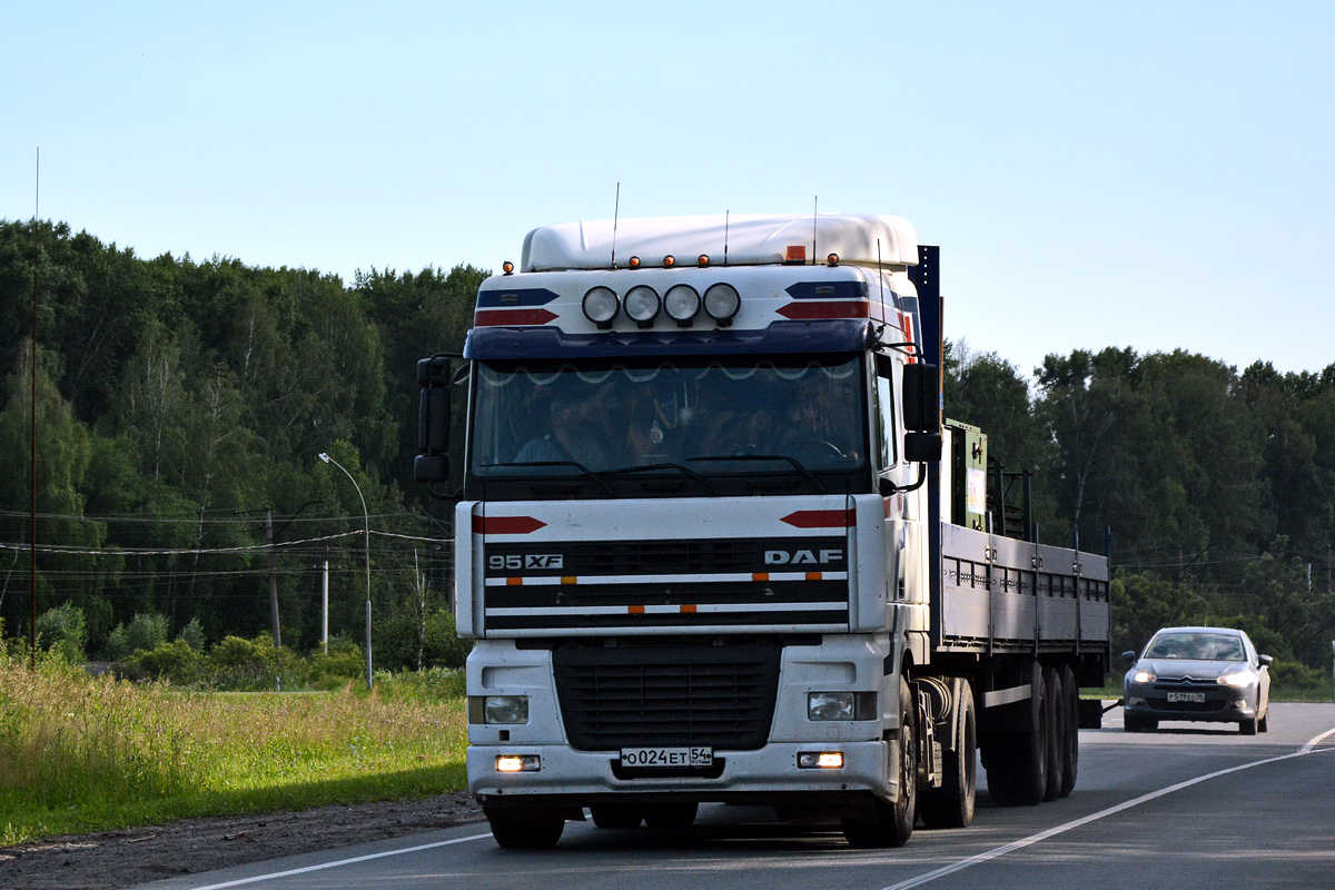 Новосибирская область, № О 024 ЕТ 54 — DAF 95XF FT