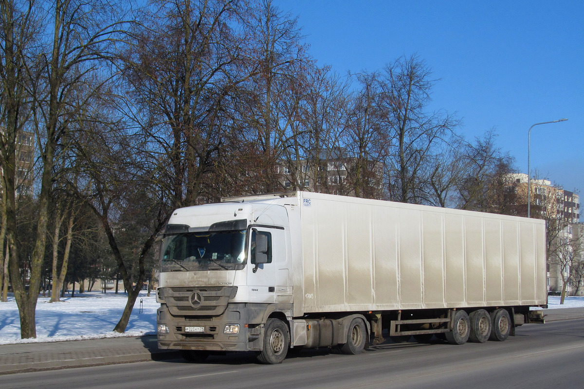 Калининградская область, № Р 325 КТ 39 — Mercedes-Benz Actros ('2009) 1844