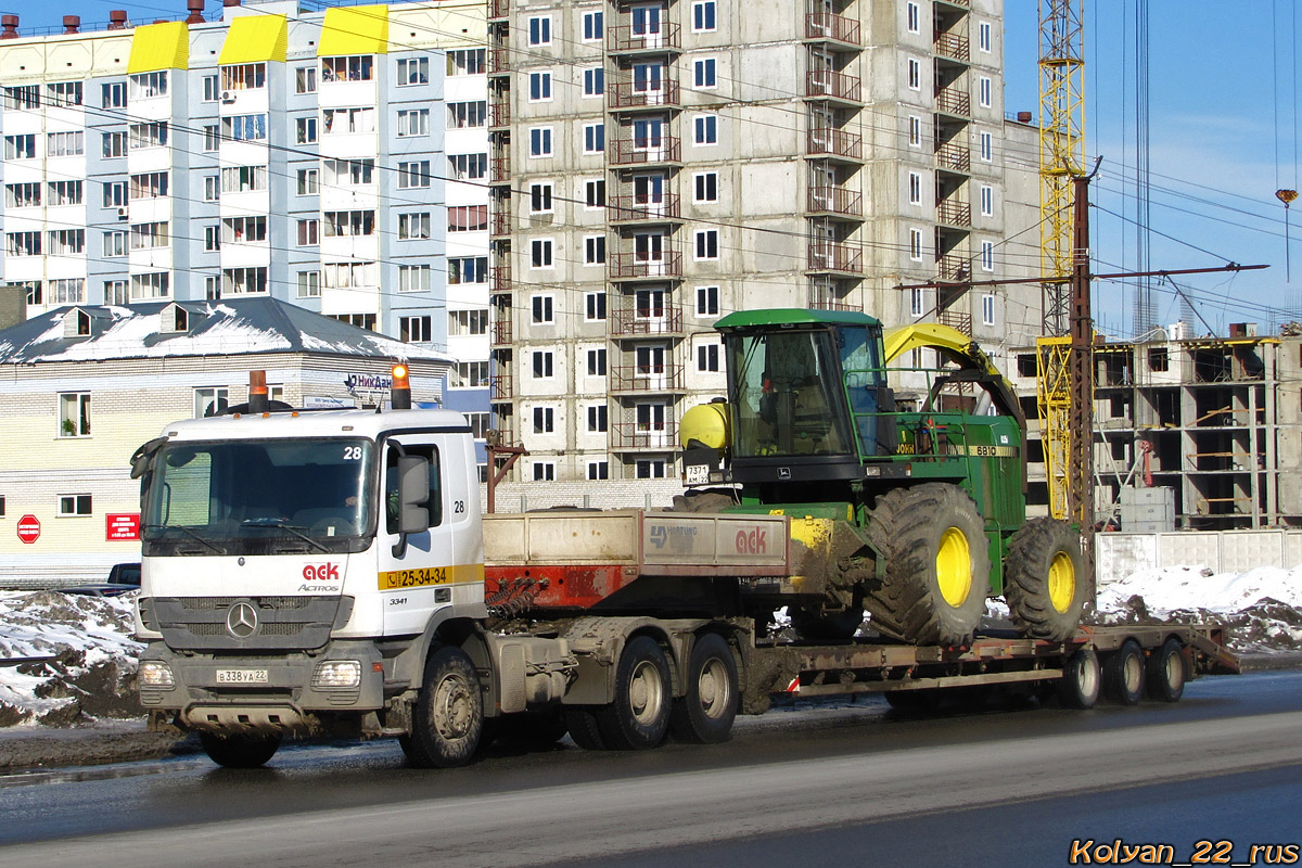 Алтайский край, № 28 — Mercedes-Benz Actros '09 3341 [Z9M]; Алтайский край, № 7371 АМ 22 — John Deere (общая модель)