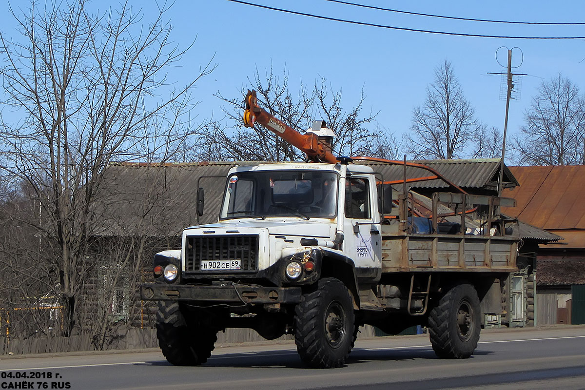 Тверская область, № Н 902 СЕ 69 — ГАЗ-33081 «Садко»