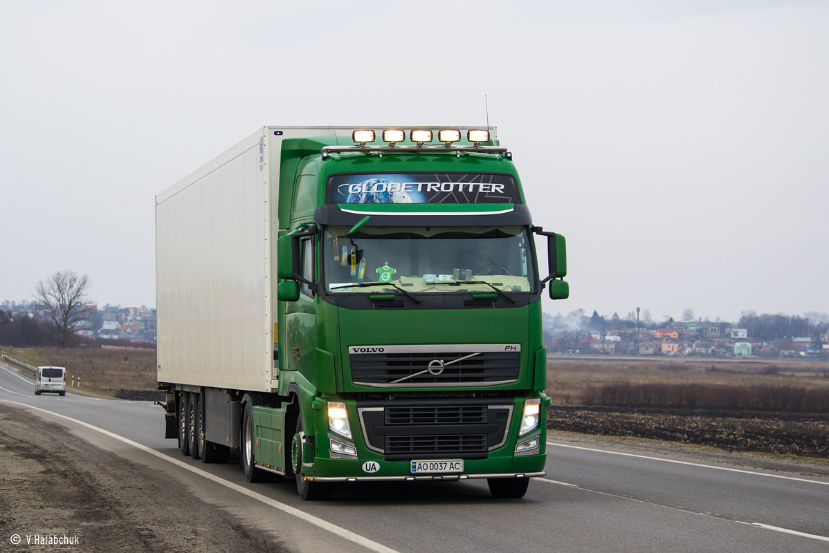 Закарпатская область, № АО 0037 АС — Volvo ('2008) FH.420