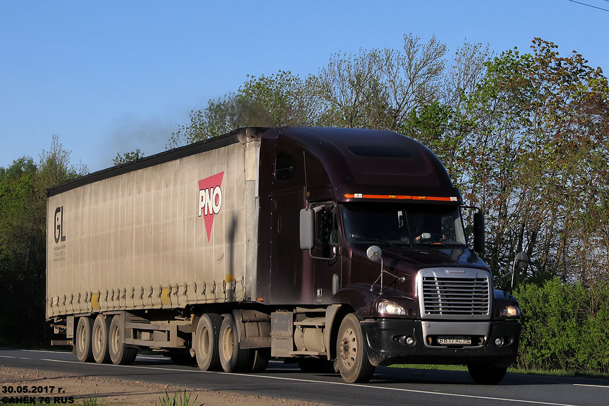 Вологодская область, № В 817 АС 35 — Freightliner Columbia