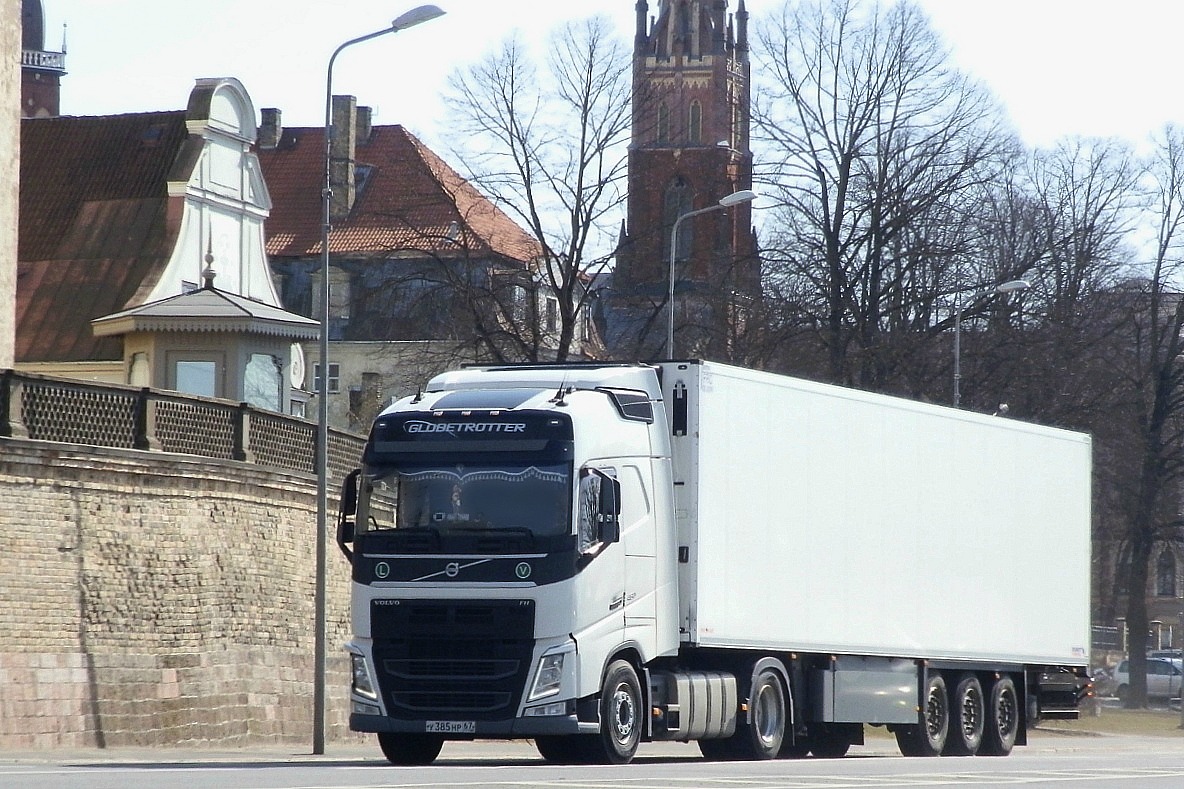 Смоленская область, № У 385 НР 67 — Volvo ('2012) FH.460 [X9P]