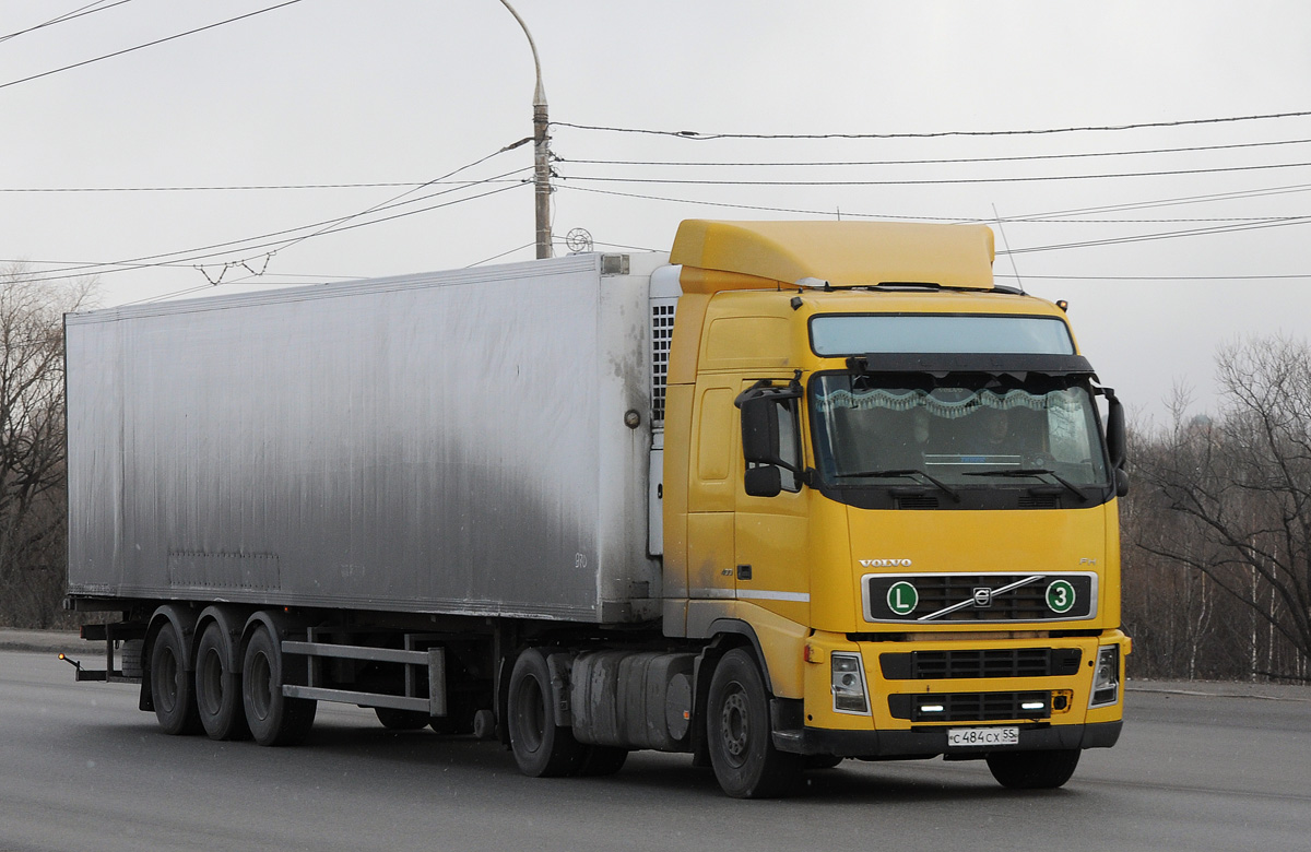 Омская область, № С 484 СХ 55 — Volvo ('2002) FH-Series