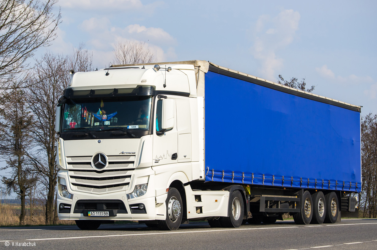 Закарпатская область, № АО 1133 ВВ — Mercedes-Benz Actros ('2011) 1842