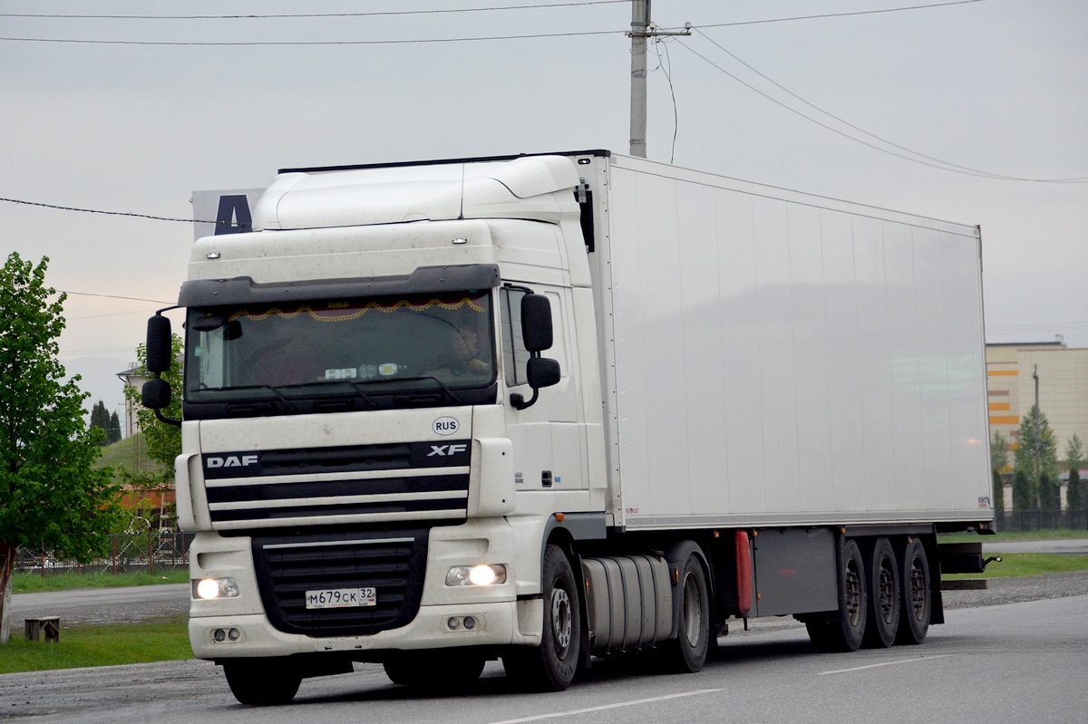 Брянская область, № М 679 СК 32 — DAF XF105 FT