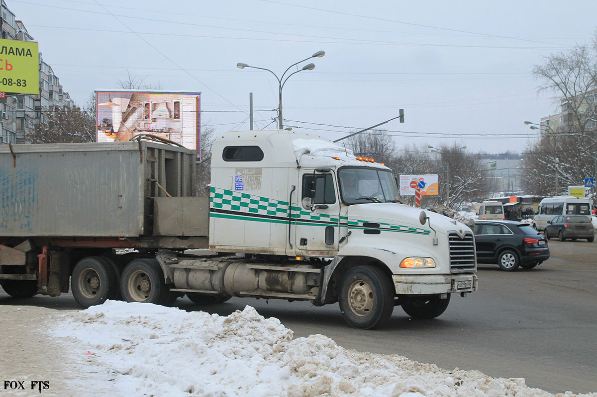 Московская область, № С 819 ВН 750 — Mack Vision (Pinnacle)