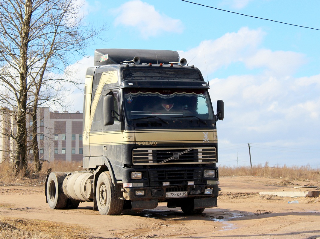 Псковская область, № Н 728 КР 60 — Volvo ('1993) FH12.420