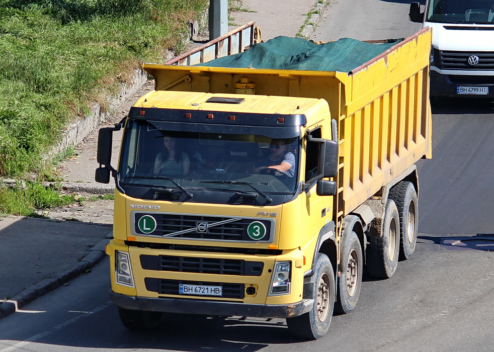 Одесская область, № ВН 6721 НВ — Volvo ('2002) FM-Series