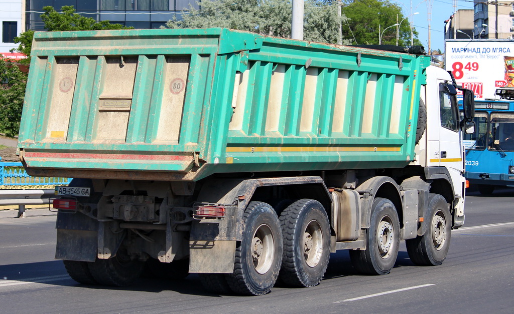 Одесская область, № АВ 1545 СА — Volvo ('2002) FM12.480