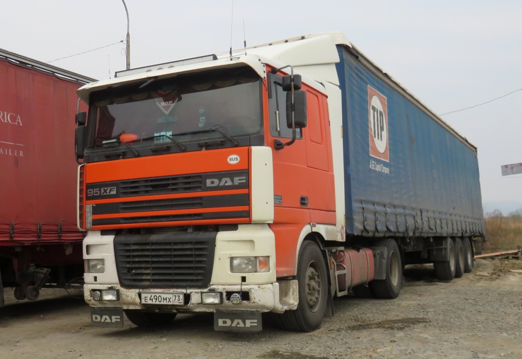 Ульяновская область, № Е 490 МХ 73 — DAF 95XF FT