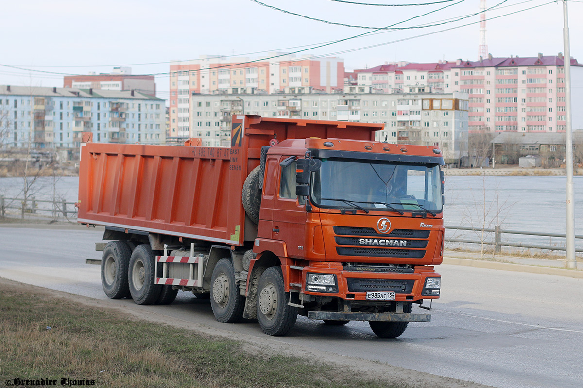 Саха (Якутия), № Е 985 АТ 154 — Shaanxi Shacman F3000 SX331x