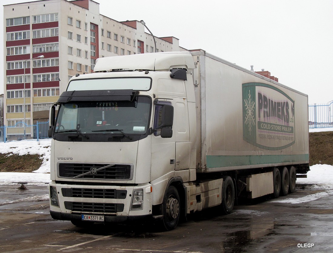 Северная Македония, № KA 3371 AC — Volvo ('2002) FH12.440