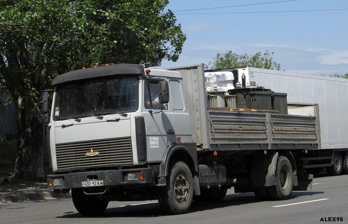 Днепропетровская область, № 430-92 АА — МАЗ-53366