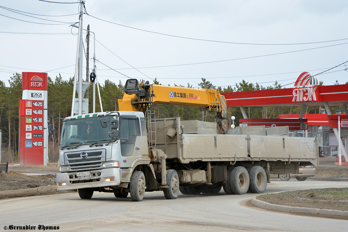 Саха (Якутия), № Е 812 ЕХ 14 — Hino Profia