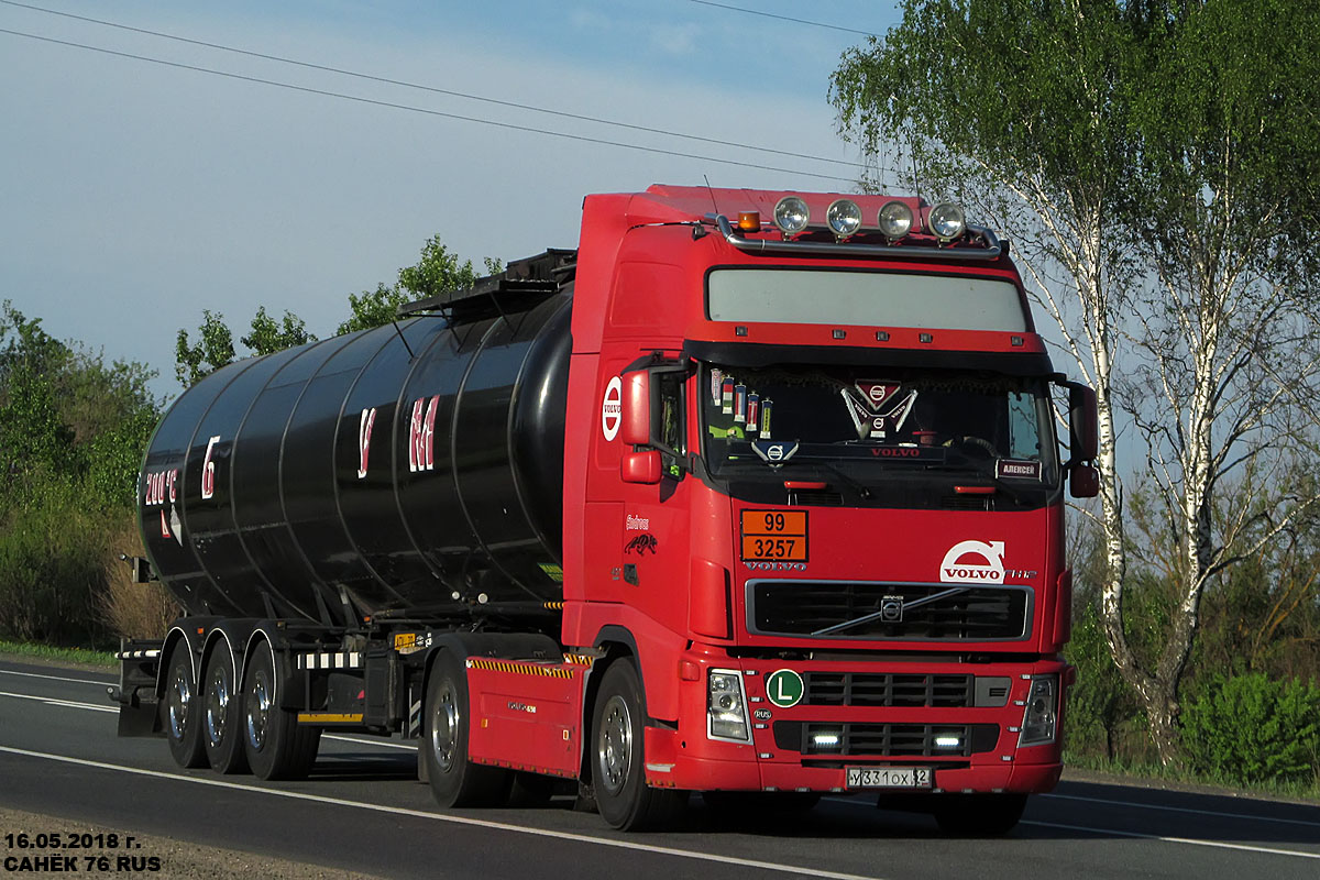 Нижегородская область, № У 331 ОХ 52 — Volvo ('2002) FH12.420