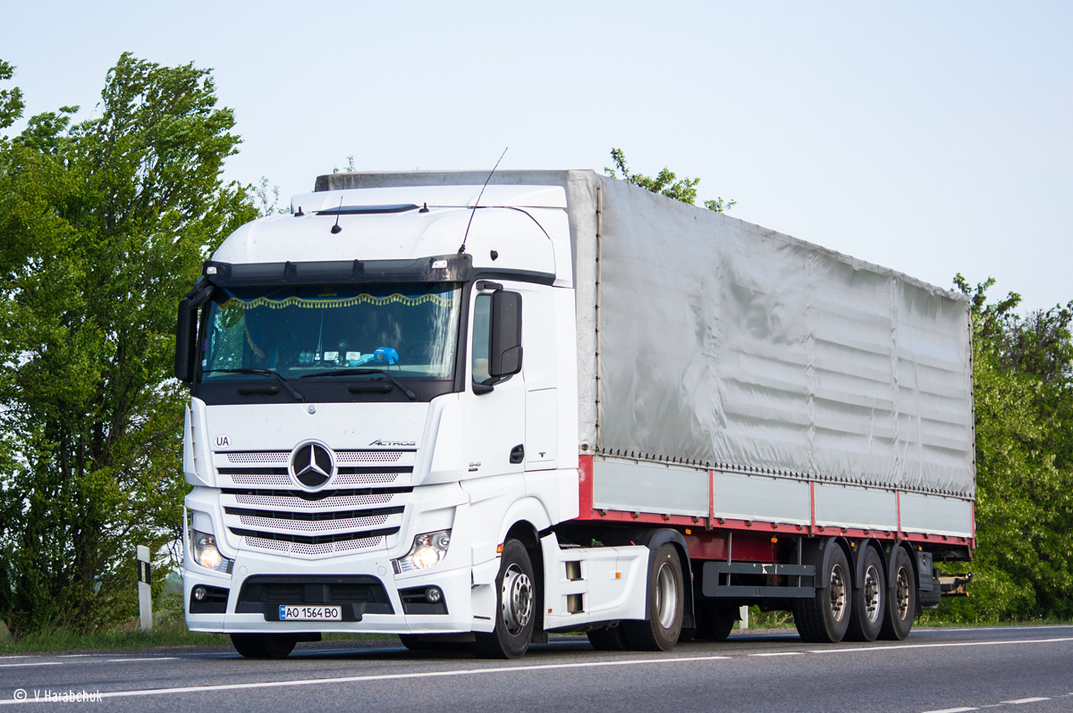 Закарпатская область, № АО 1564 ВО — Mercedes-Benz Actros ('2011) 1845