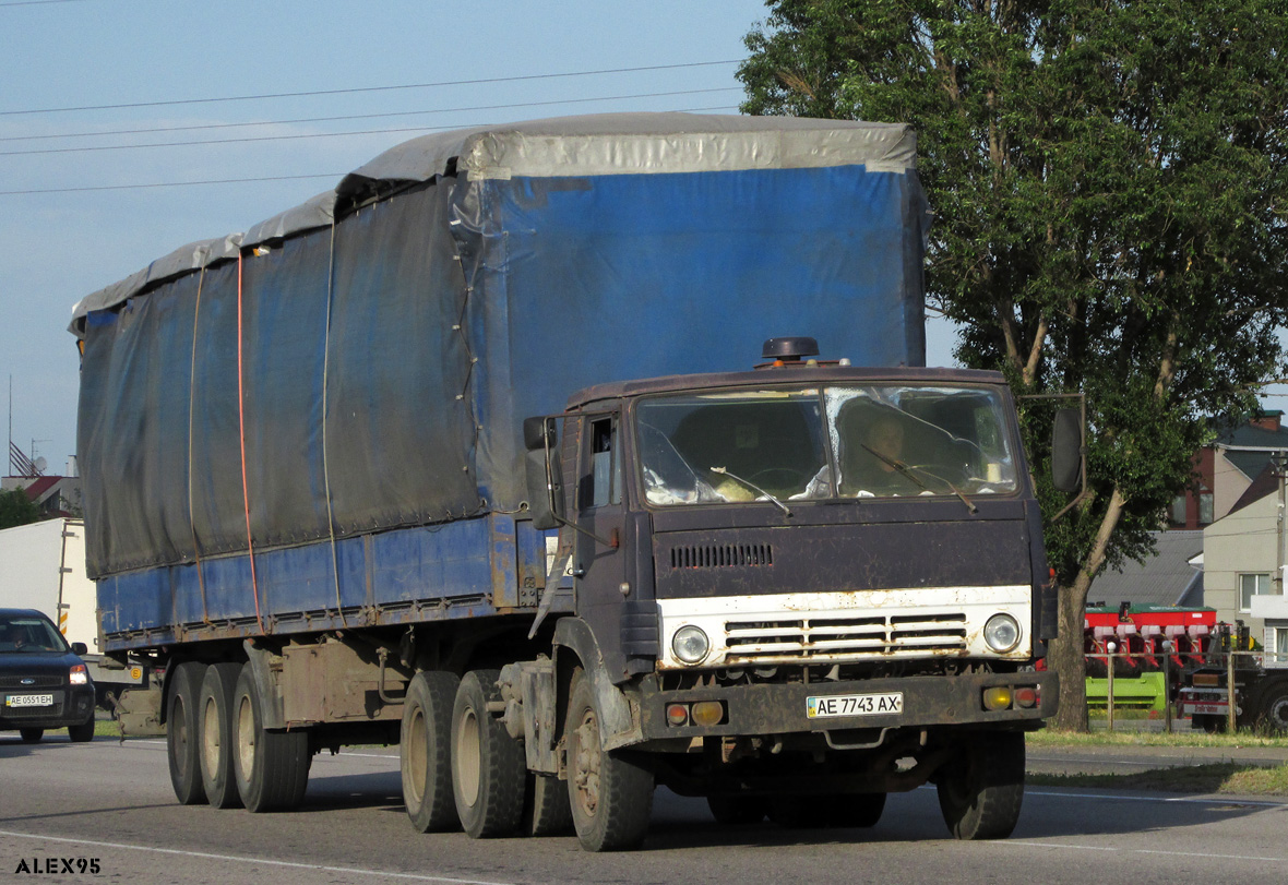 Днепропетровская область, № АЕ 7743 АХ — КамАЗ-5410