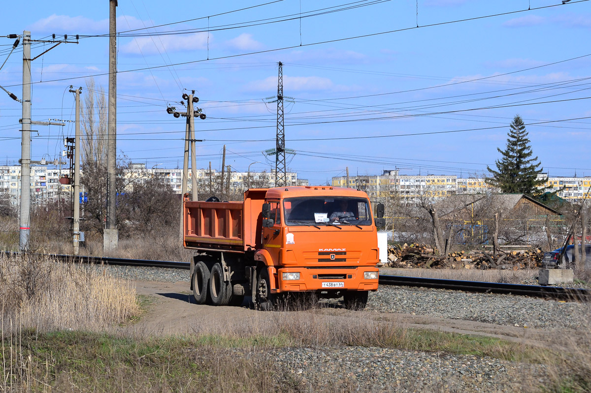 Волгоградская область, № Т 438 ВТ 64 — КамАЗ-65115-N3(78)