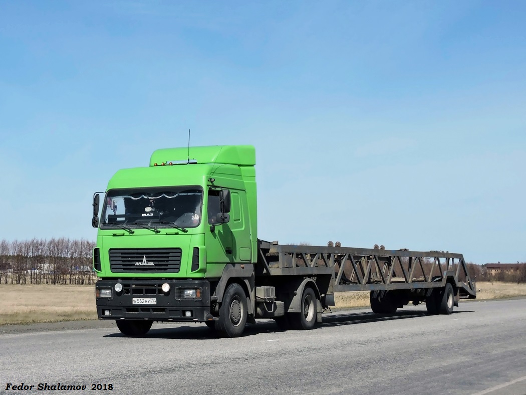 Ульяновская область, № Е 562 НУ 73 — МАЗ-5440 (общая модель)