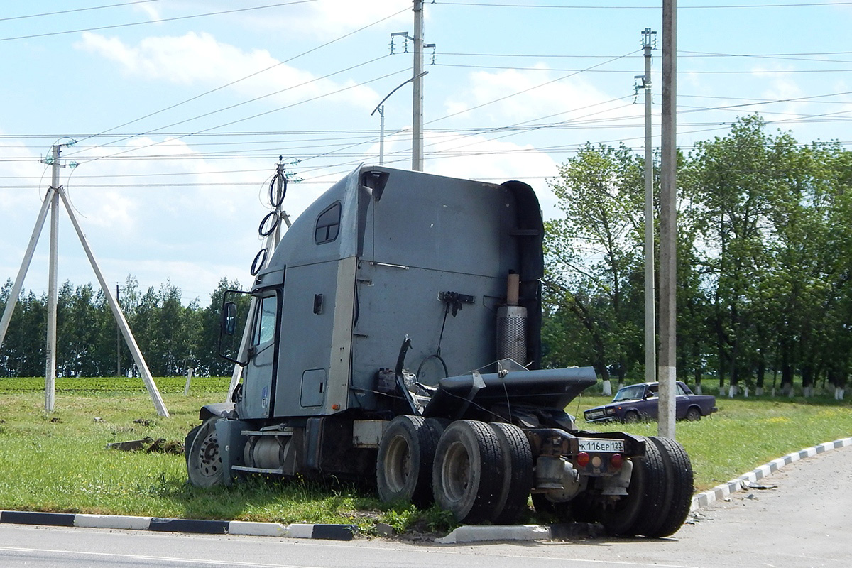 Краснодарский край, № К 116 ЕР 123 — Freightliner Century Class