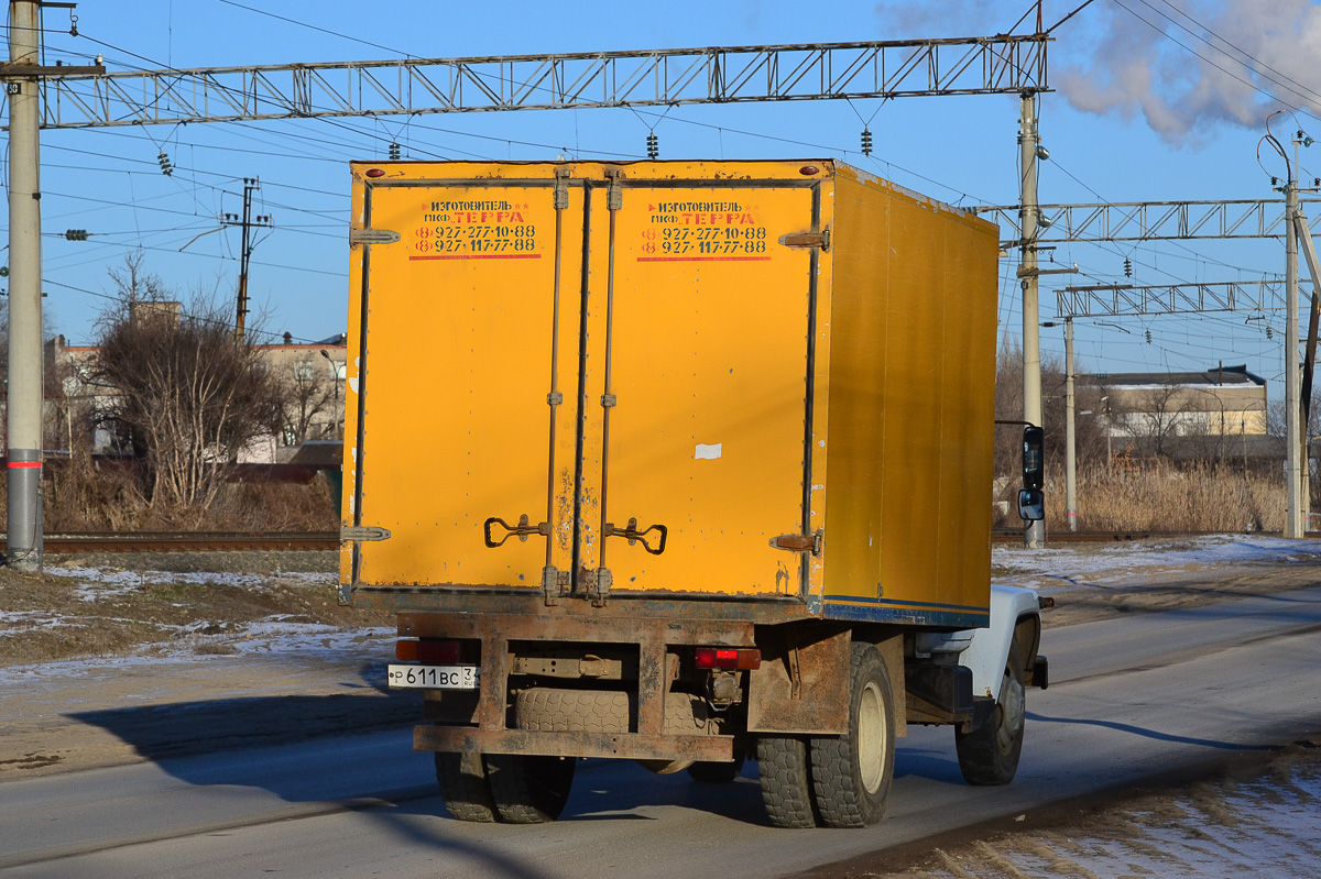 Волгоградская область, № Р 611 ВС 34 — ГАЗ-3309