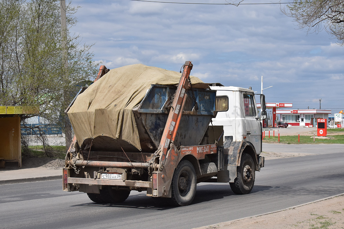 Волгоградская область, № С 988 АХ 34 — МАЗ-5551A2