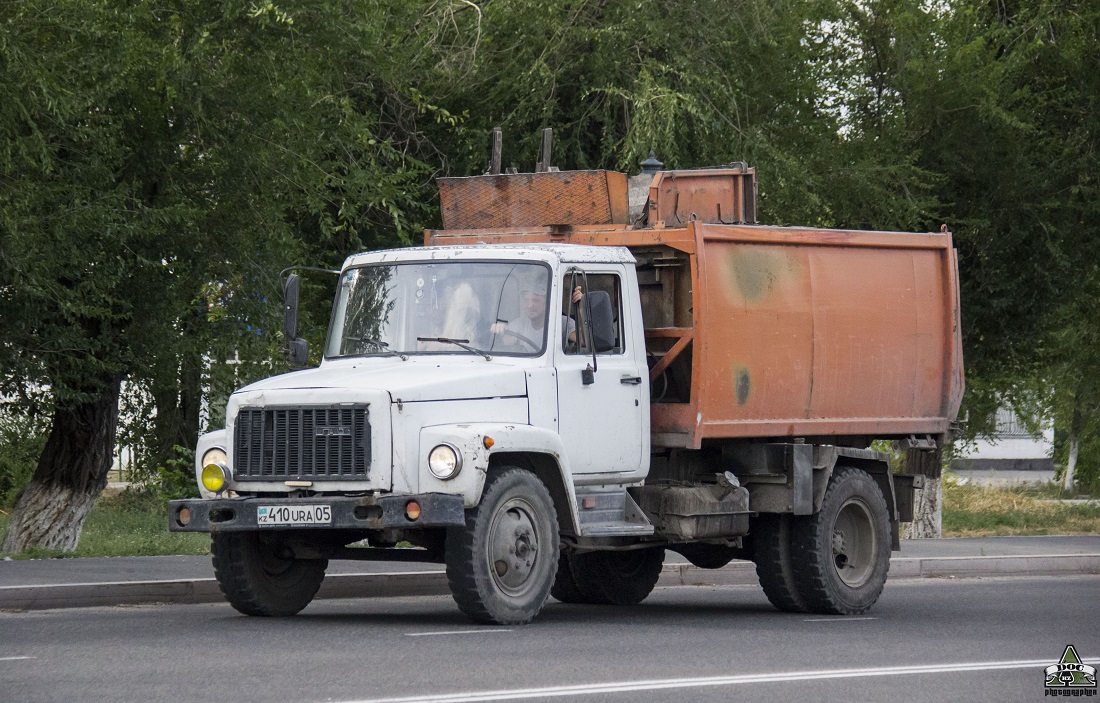 Алматинская область, № 410 URA 05 — ГАЗ-3307