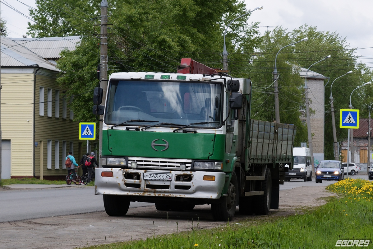 Архангельская область, № М 343 КК 29 — Hino Profia