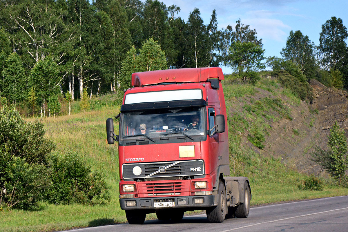 Кемеровская область, № В 406 СВ 42 — Volvo ('1993) FH12.420