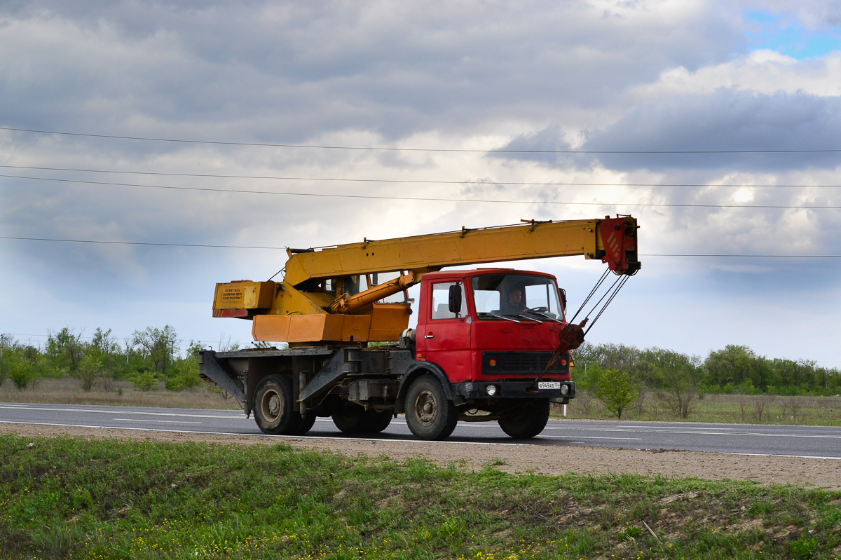 Волгоградская область, № В 949 АВ 134 — МАЗ-5337 [533700]