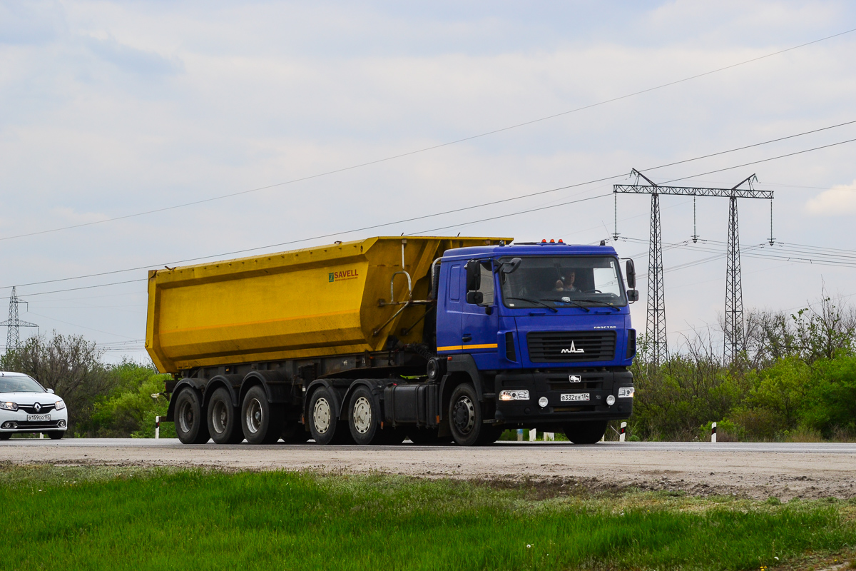 Волгоградская область, № В 332 ХН 134 — МАЗ-643029