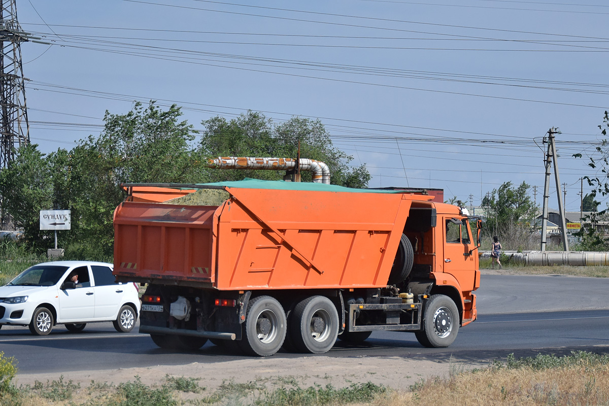 Волгоградская область, № В 271 КА 134 — КамАЗ-6520 [652000]